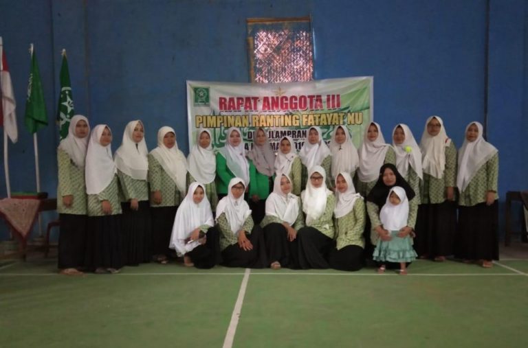 Perkuat Kader Pemudi NU, Fatayat Ranting Jlamprang Laksanakan Rapat Anggota