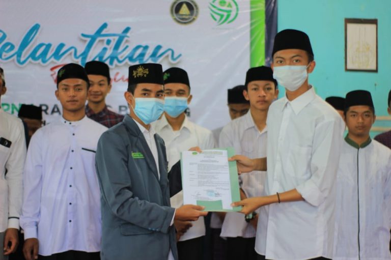 PAC IPNU-IPPNU Bawang Lantik Pengurus IPNU-IPPNU Ranting Desa Bawang dan Resmikan Grub Rebana Al-Qabidh IPNU Bawang.