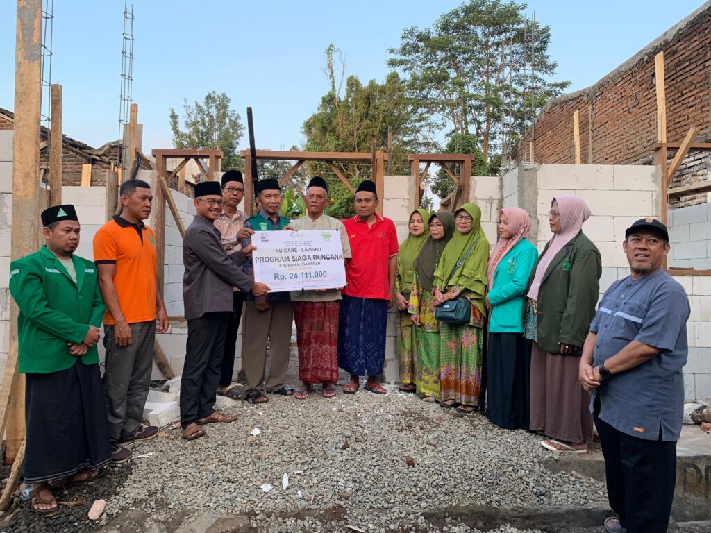 NU Bandar Berikan Bantuan ke Korban Kebakaran Rumah