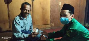 Melalui Program Senyum Ramadhan, Ansor Sidoharjo Bagikan Sembako Kepada Yatim Piatu dan Duafa