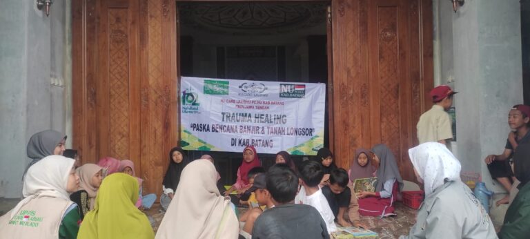 NU Batang Terjun ke Lokasi Bencana, Beri Bantuan dan Lakukan Trauma Healing