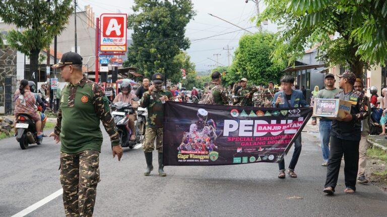 Bantu Korban Banjir Batang, Ansor Batang Galang Donasi Lewat Parade Drumband