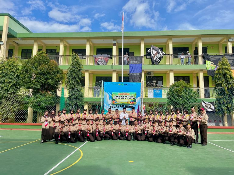 PCNU Batang Lepas Kontingen Sako Ma’arif NU Ikuti Kemah Kemanusiaan dan Perdamaian